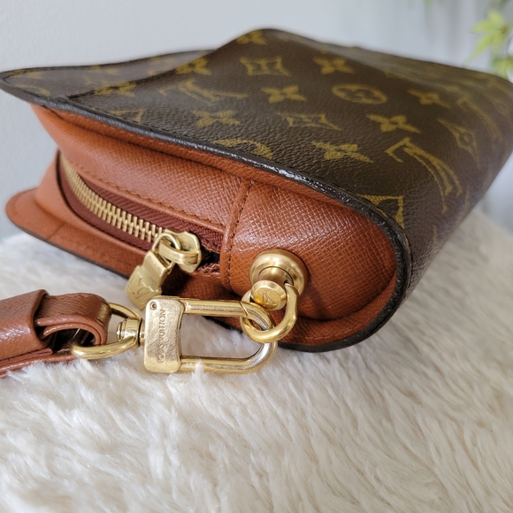 ❤️ Authentic LV Orsay Clutch Monogram - Picture 7 of 16